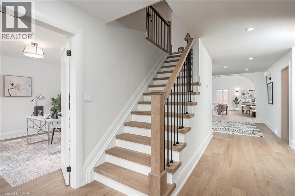 251 GLEN AFTON Drive