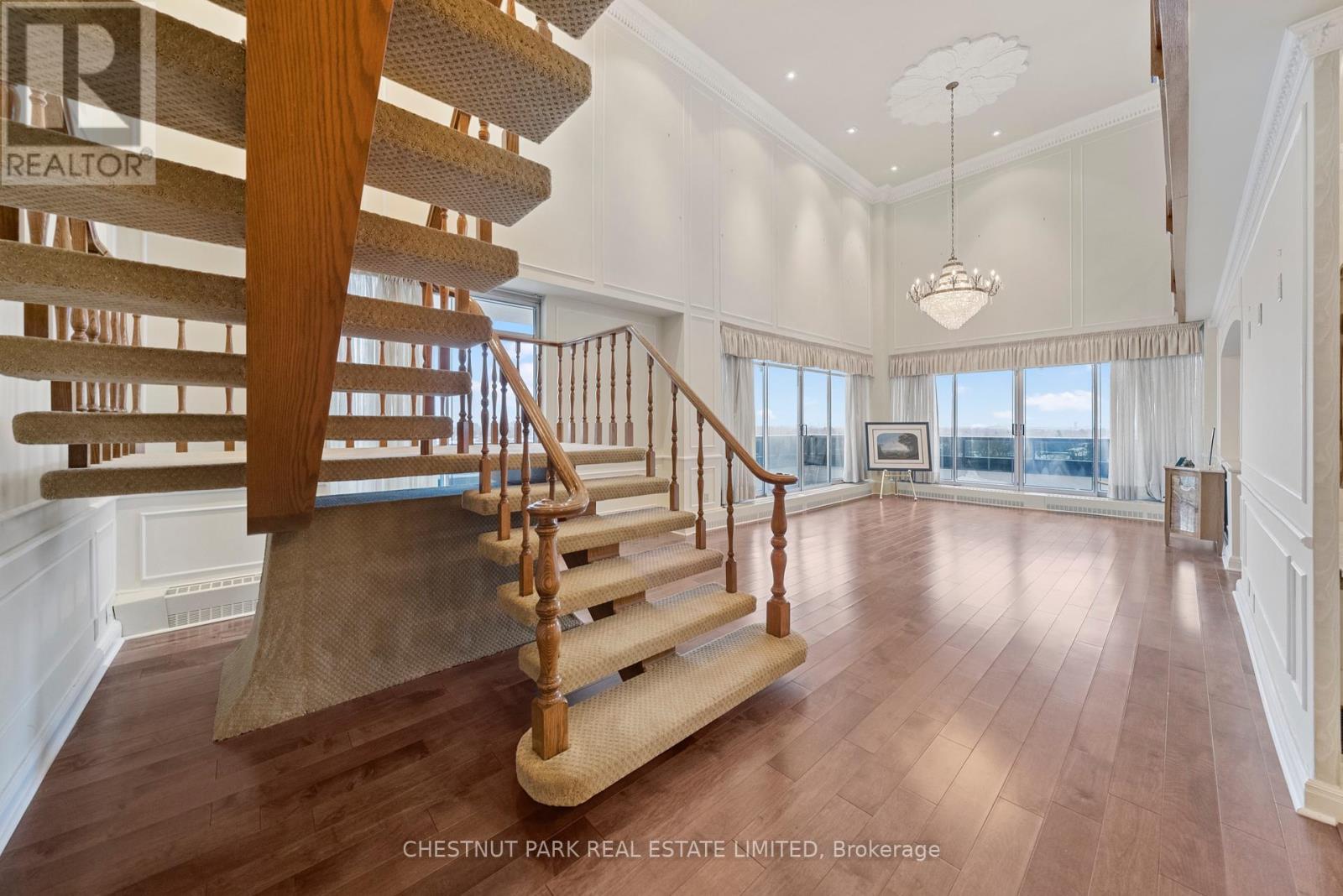 PH 1 - 2600 BATHURST STREET