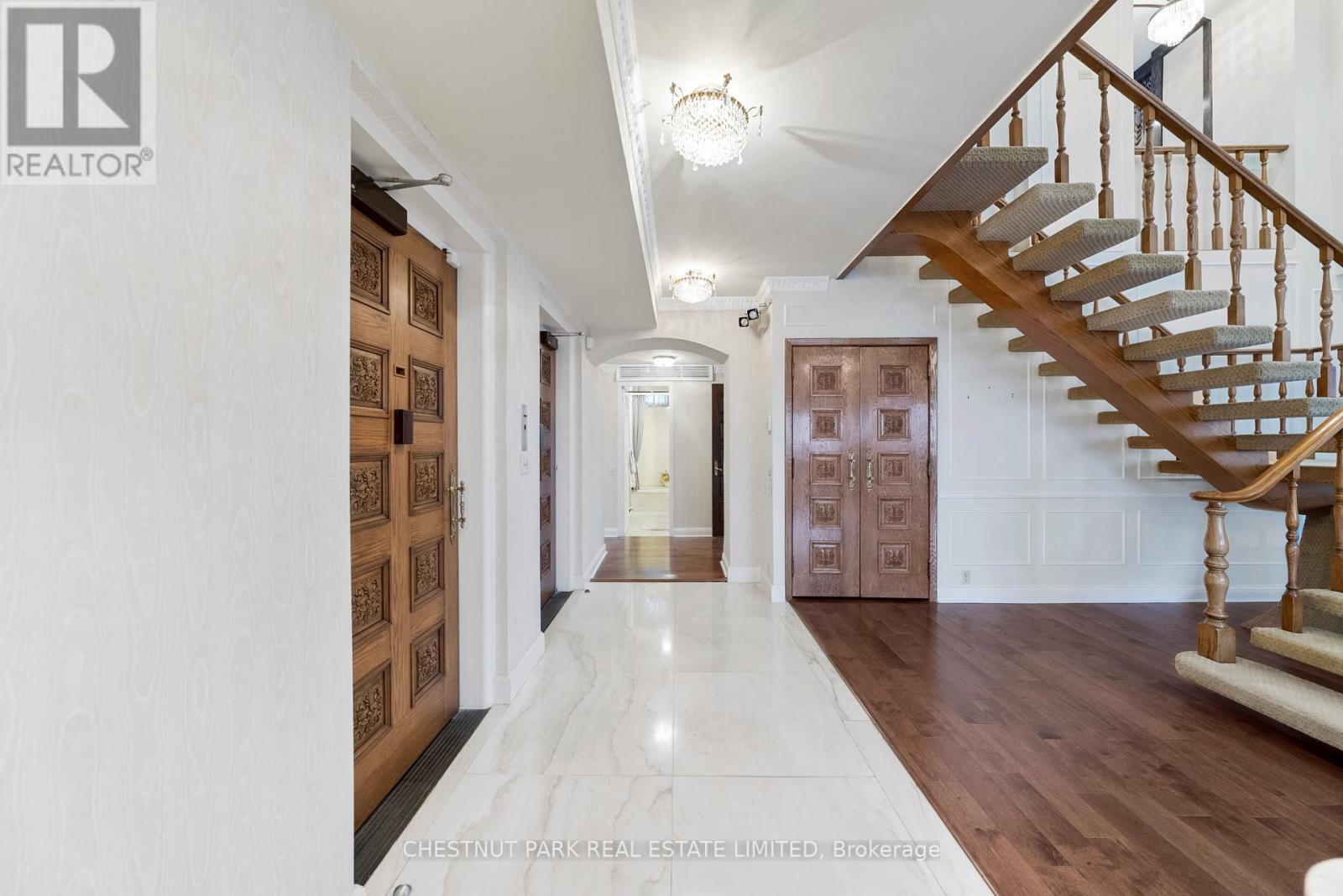PH 1 - 2600 BATHURST STREET