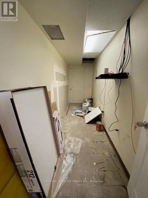 COMMERCIAL UNIT - 113 EAST STREET E