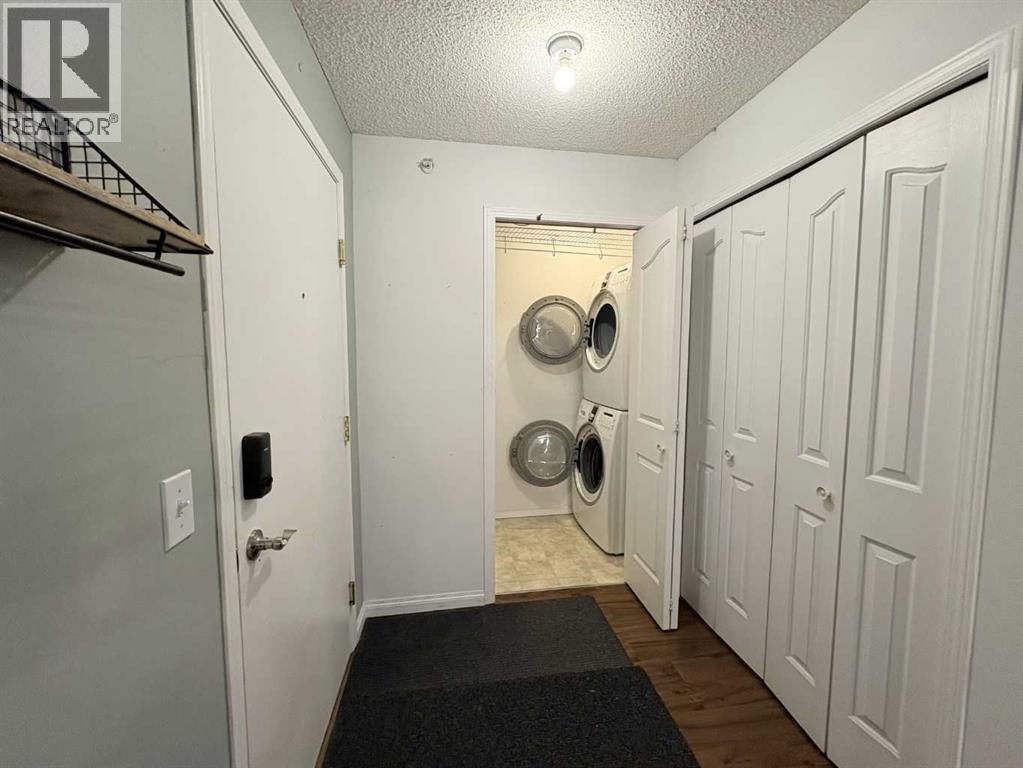 #418, 4000 Somervale Court SW