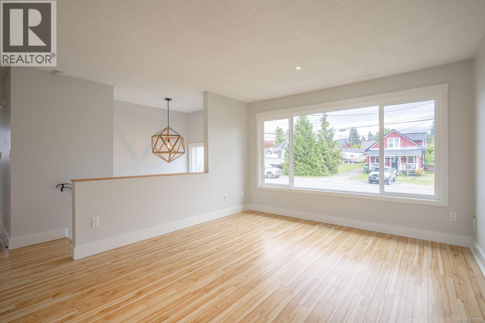 4852 David St