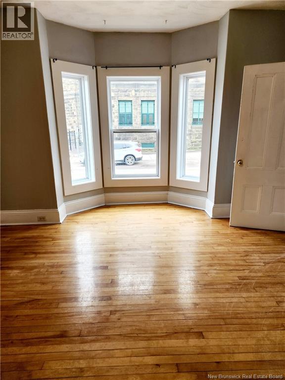 261-263 Lutz Street - Photo 3