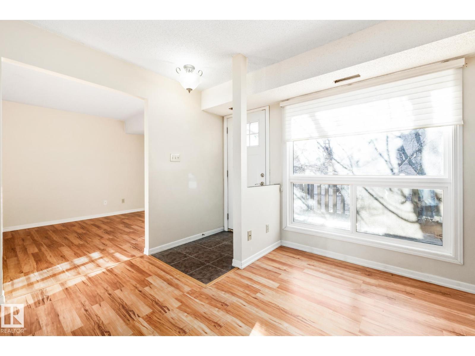 #136 70 WOODLANDS RD