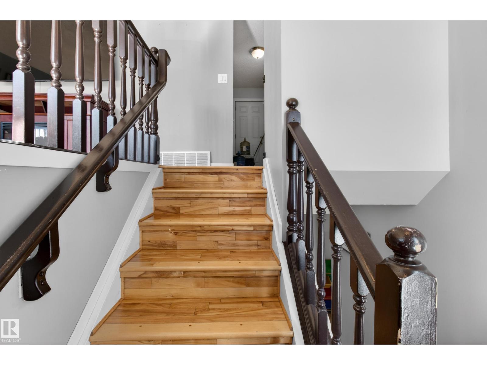 #37 51551 RGE ROAD 212A