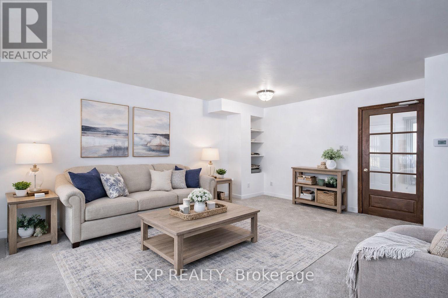 38 - 1430 JALNA BOULEVARD