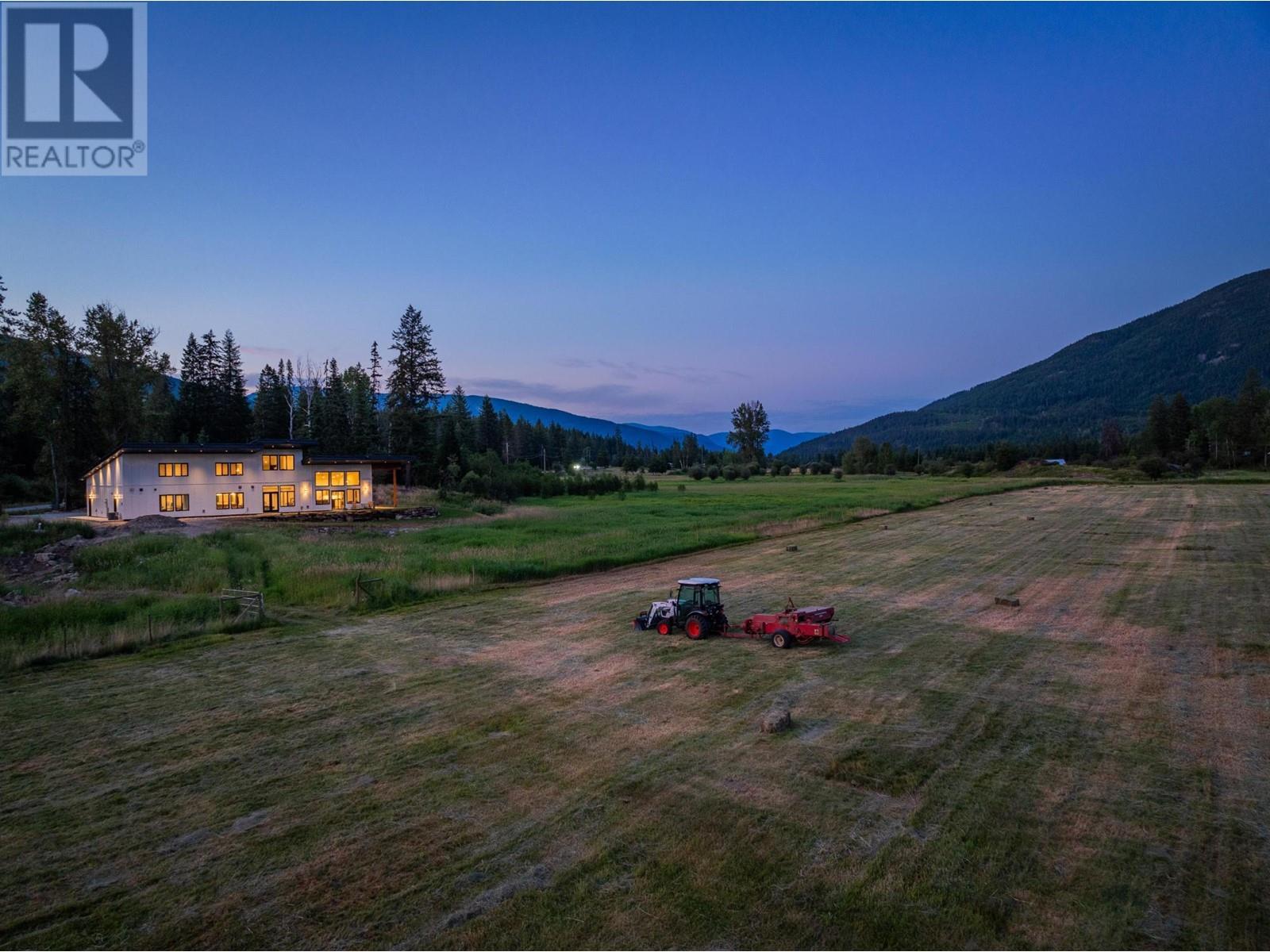 2335 PASS CREEK Road