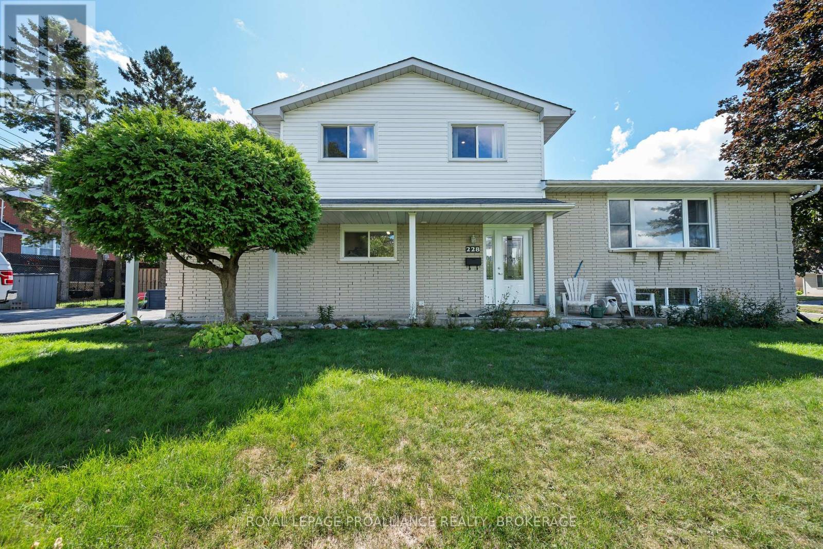 228 ROBERT WALLACE DRIVE