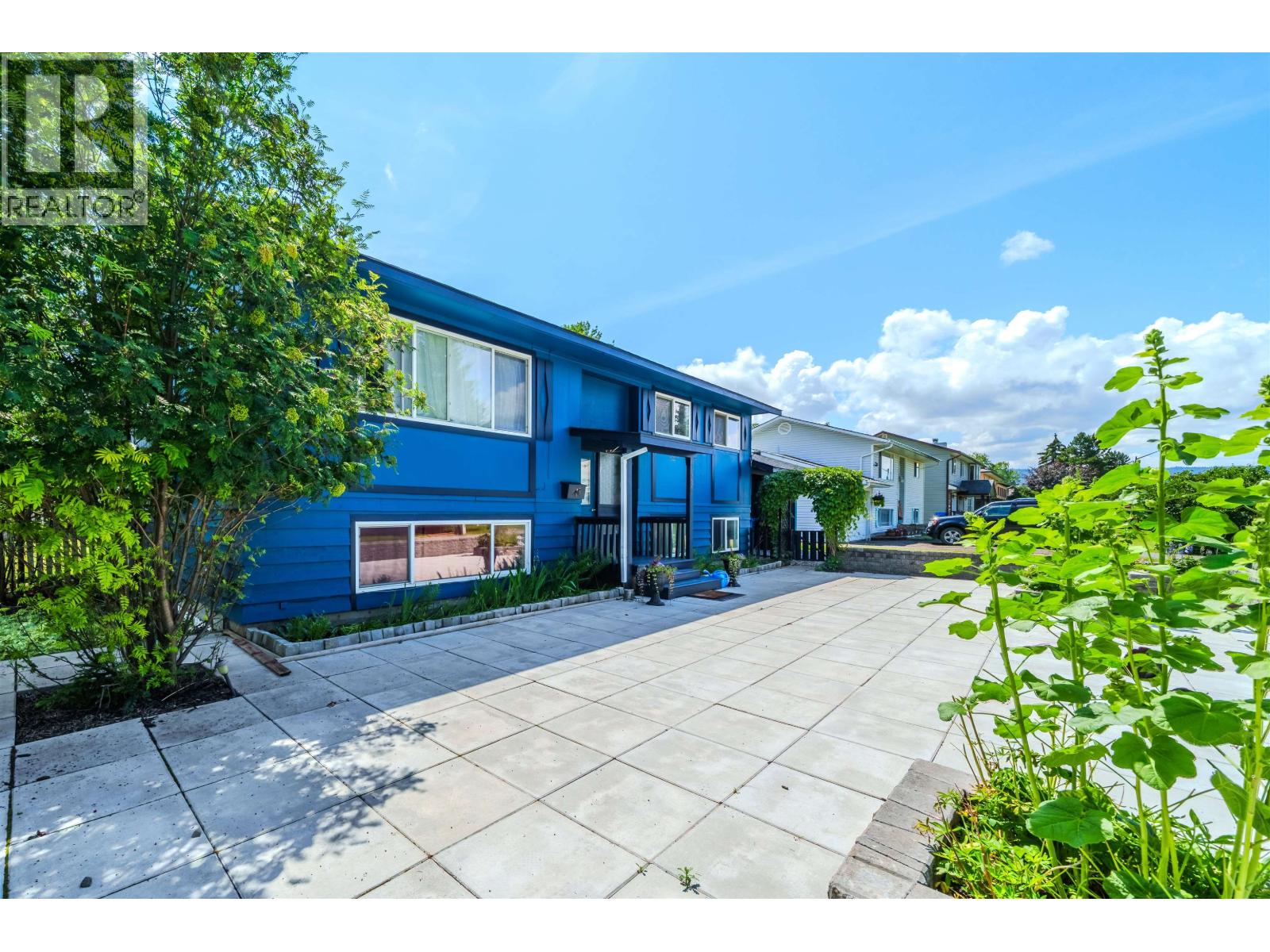 287 ELM AVENUE