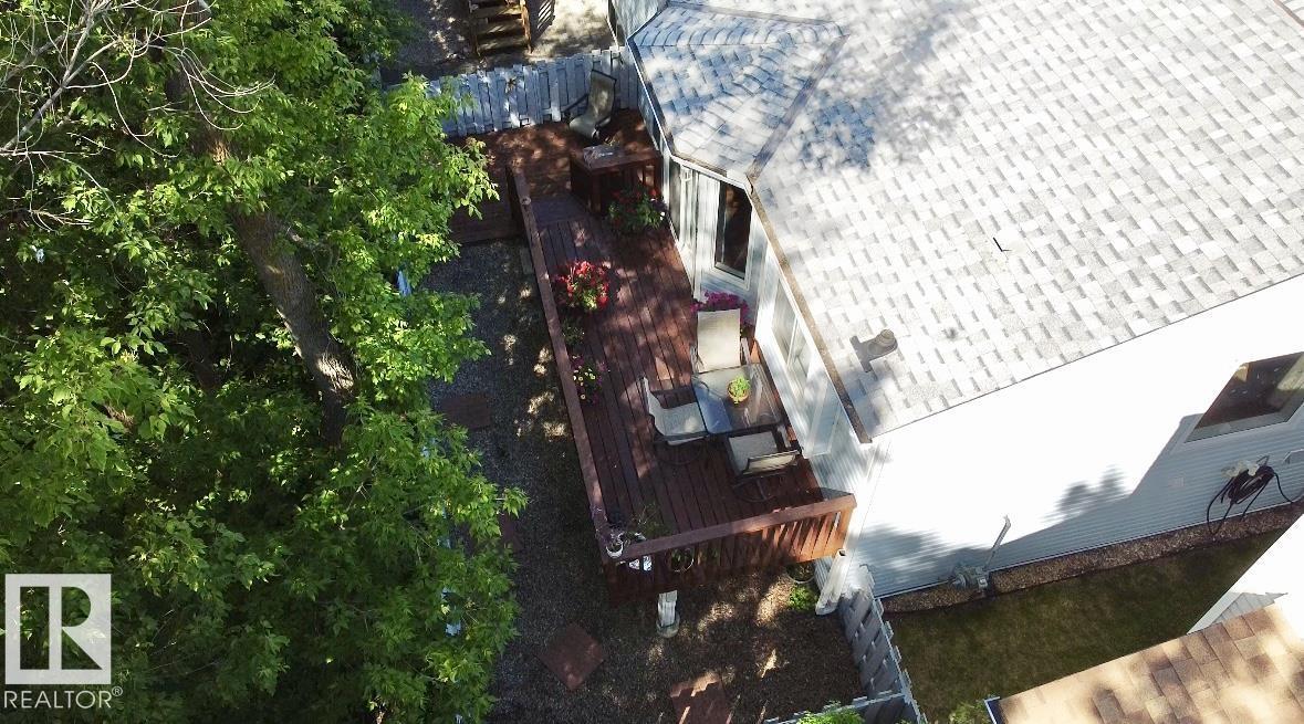 #23 35 GARDEN RD