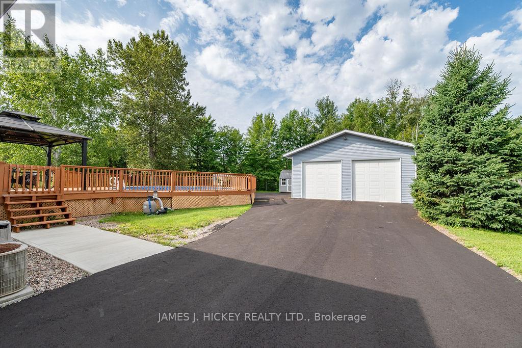 1108 BOUNDARY ROAD