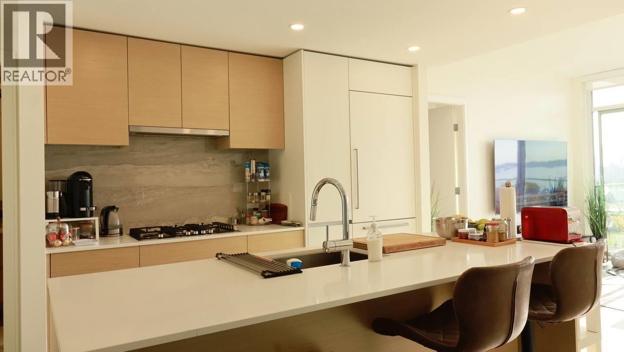 2205 200 KLAHANIE COURT