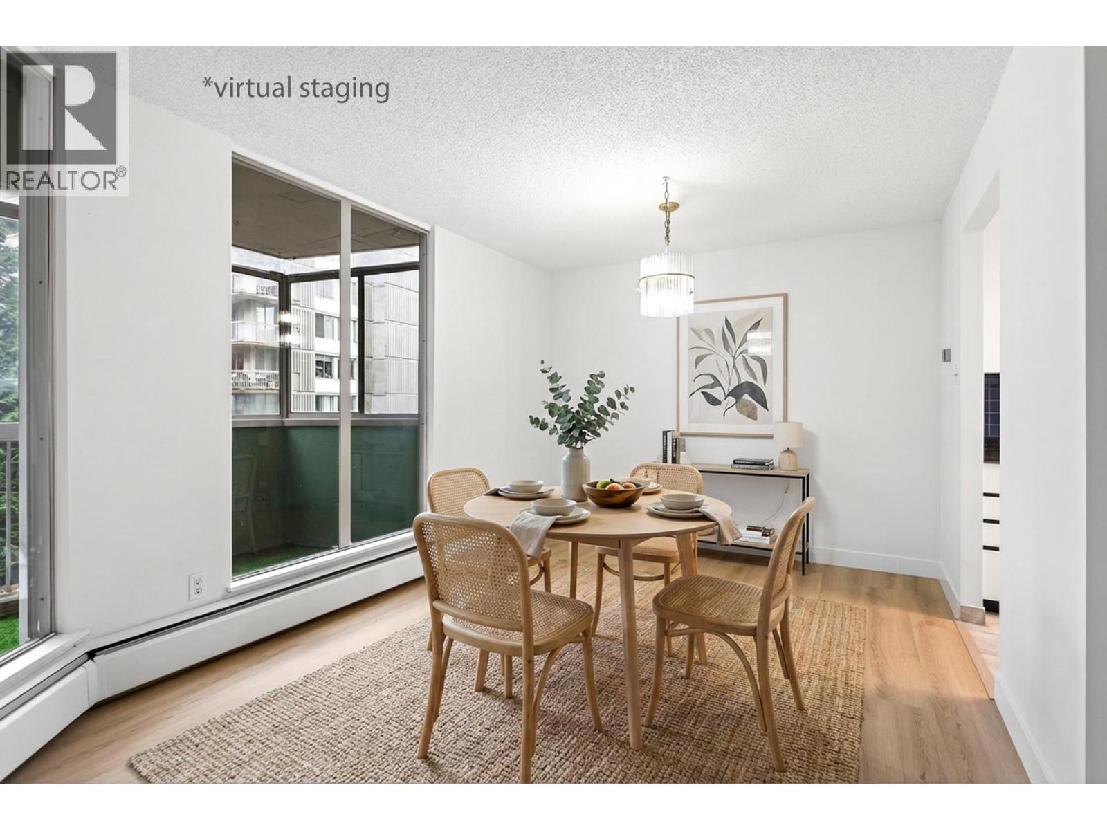 504 2024 FULLERTON AVENUE