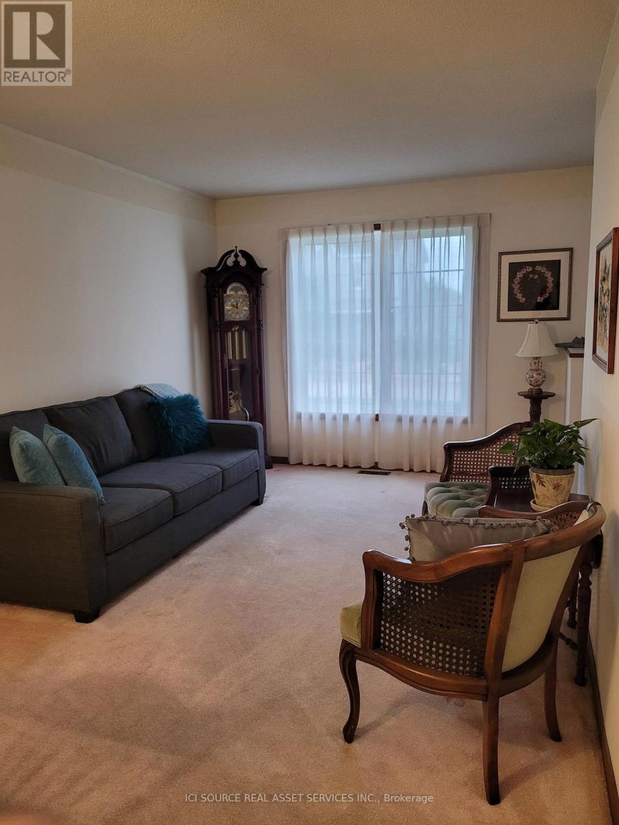 488 GEORGE STREET W