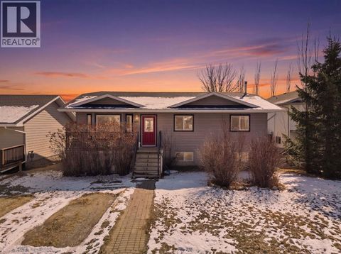 531 Pioneer Drive W Irricana AB T0M1B0