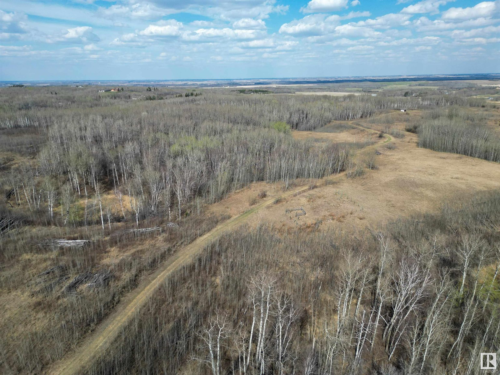 54105 Rge Rd 275