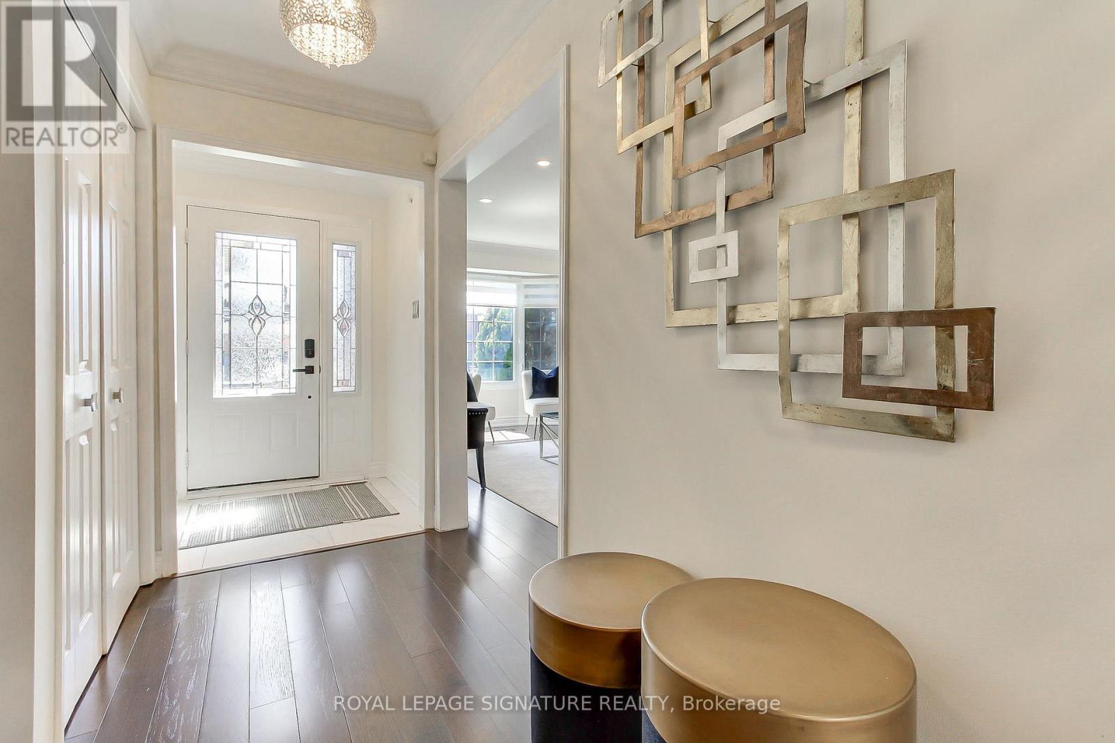 43 FALSTAFF CRESCENT