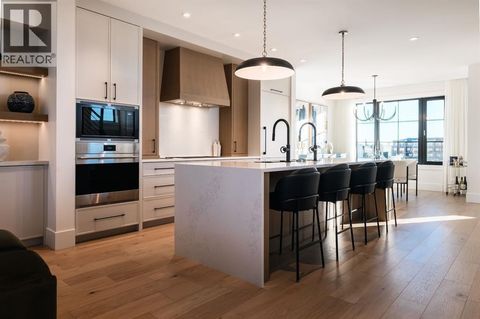 102, 1700 73 Street SW Calgary AB T3H0J6