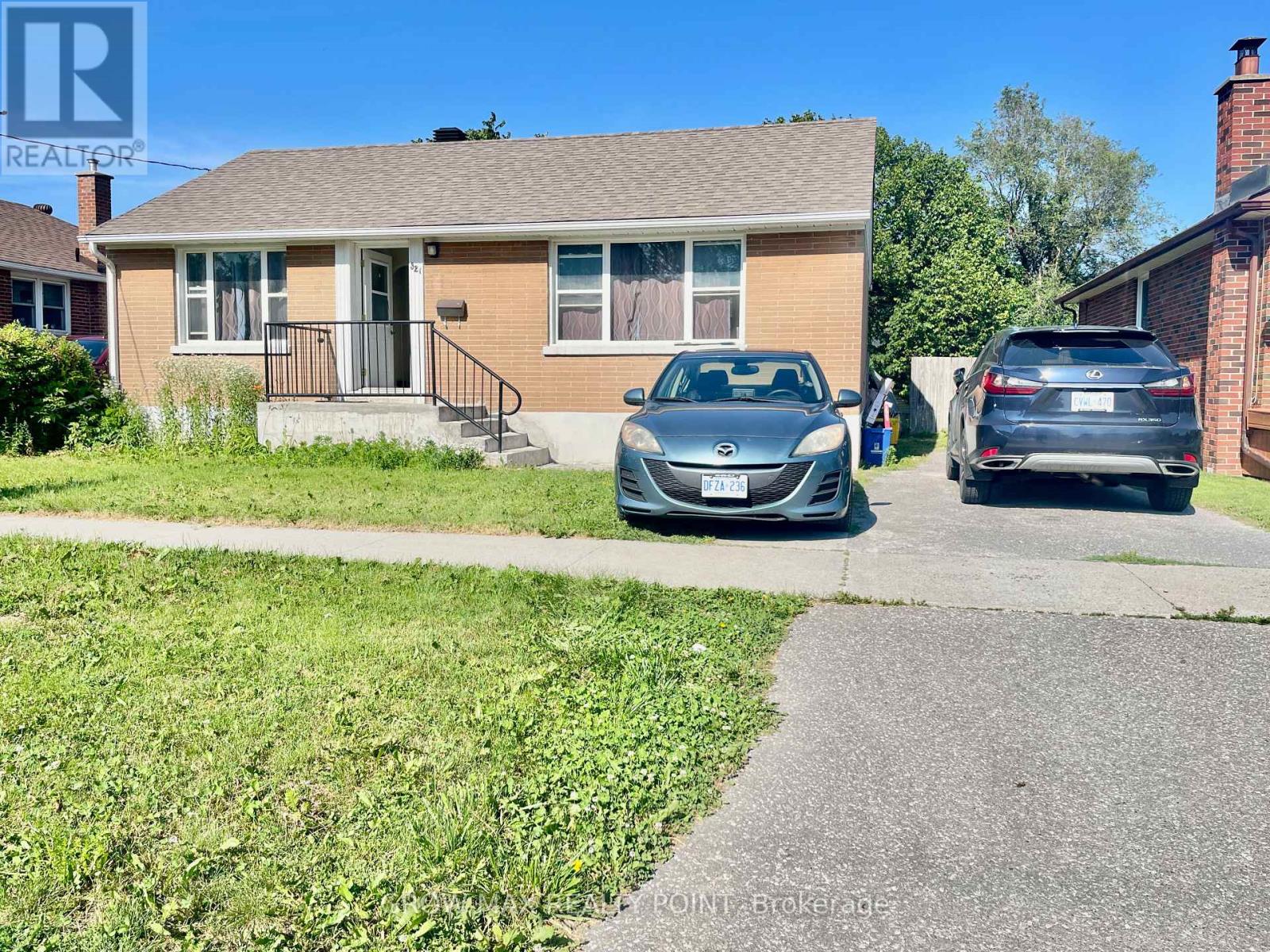 321 HIGHLAND AVENUE W