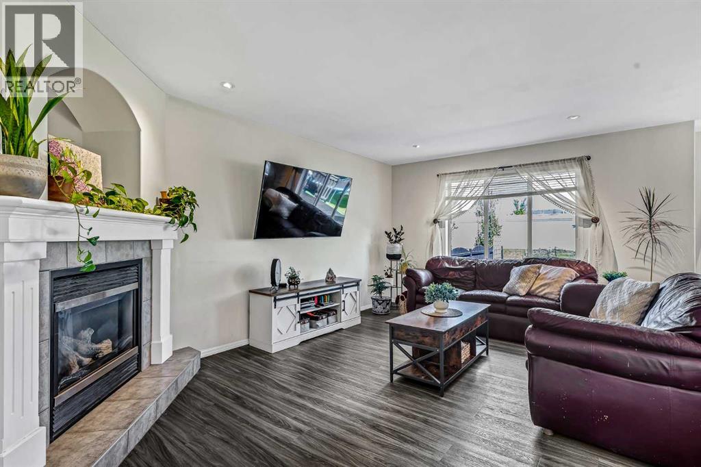 143 Silver Springs Way NW
