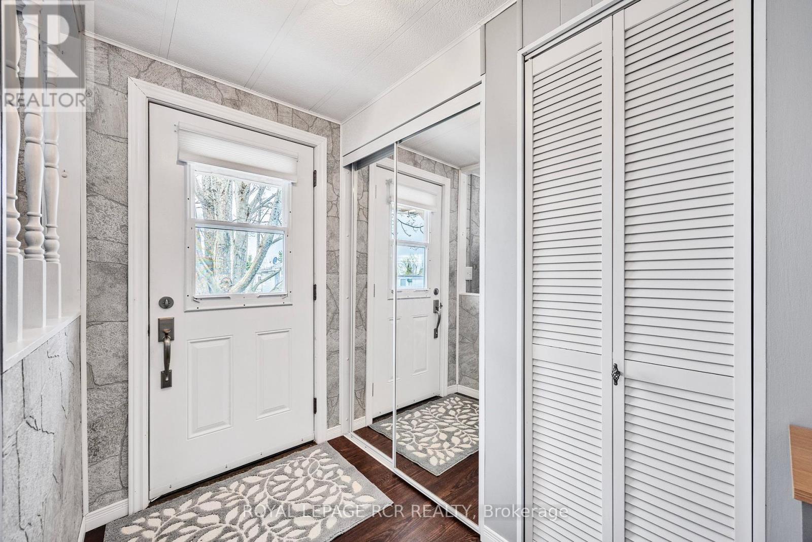 15 BALANTRAE DRIVE