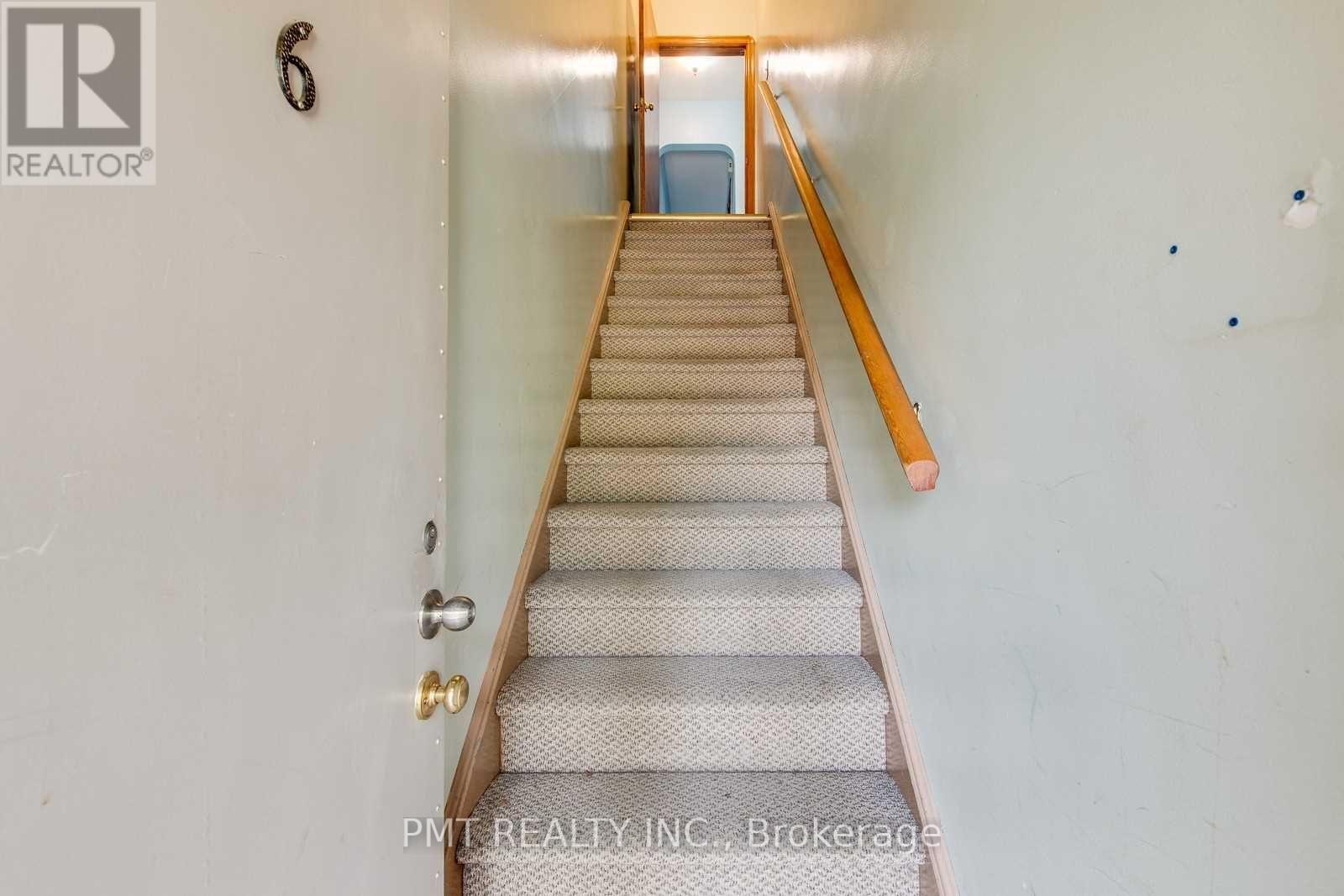 6 - 58 LEYTON AVENUE