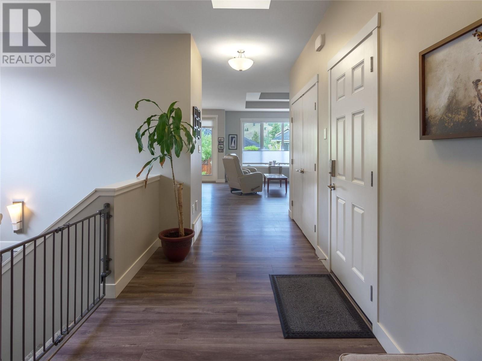 120 Sendero Crescent