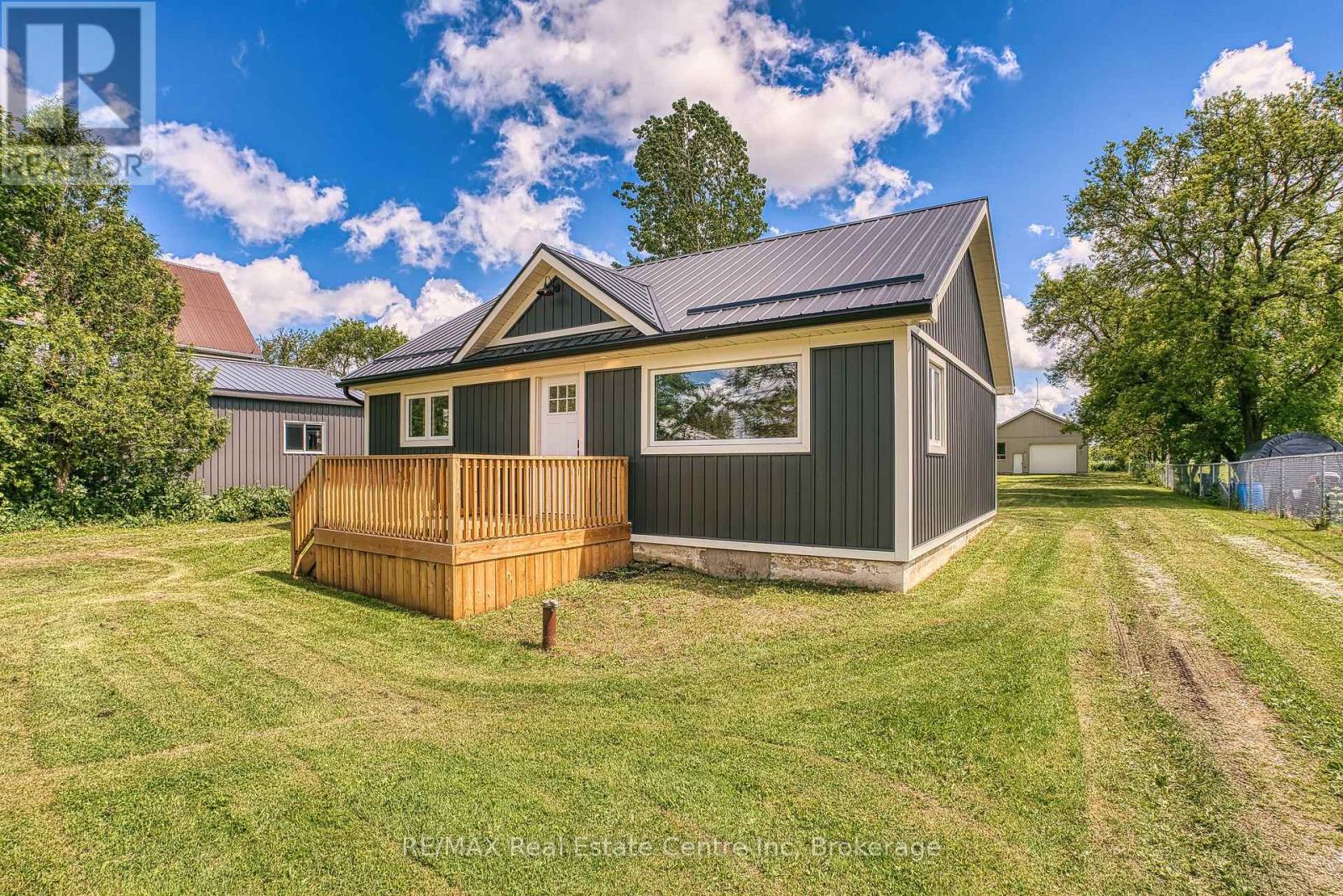85088 GREY ROAD 14