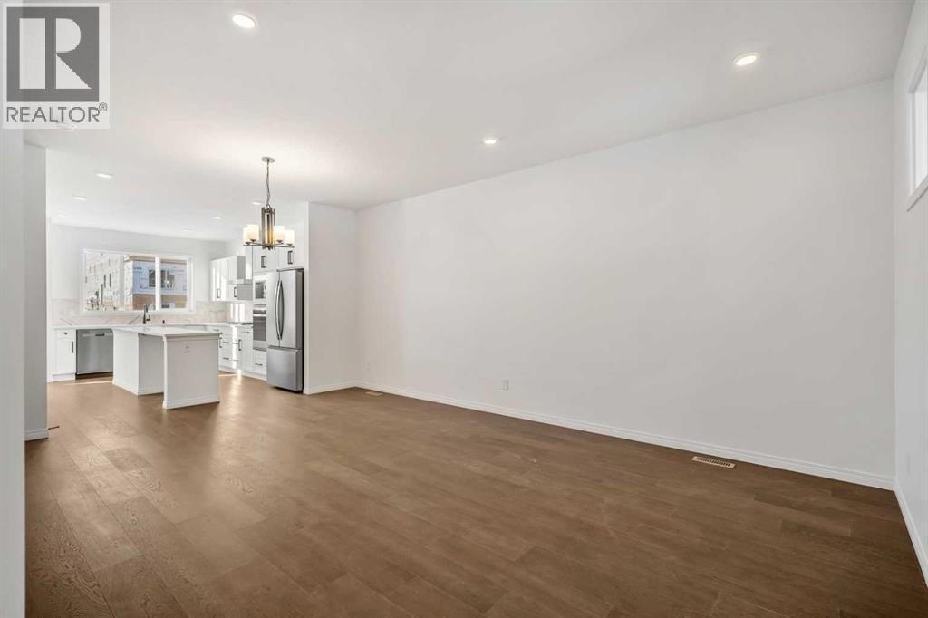 751 HOMESTEAD Drive NE