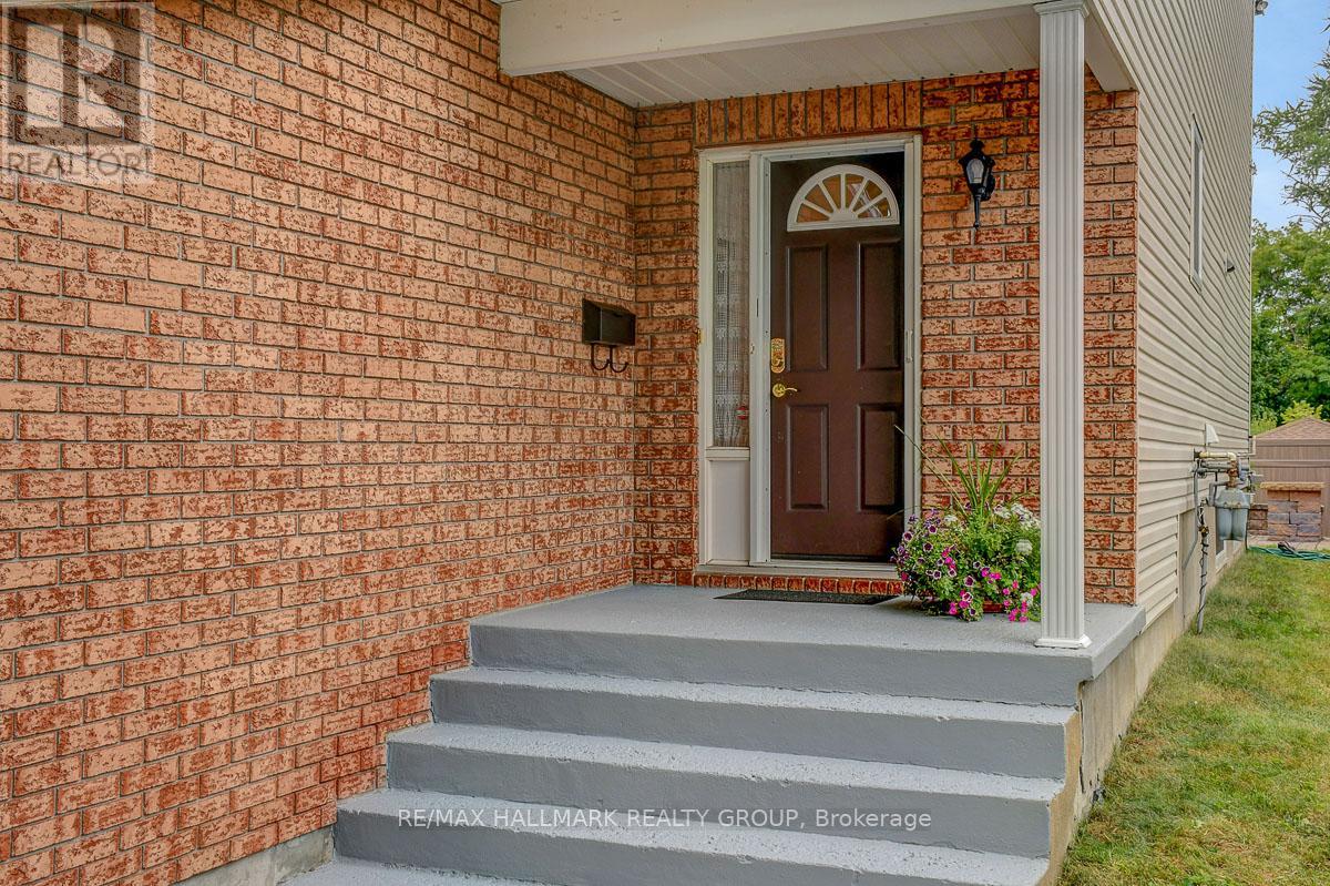 1166 AMBERCREST STREET