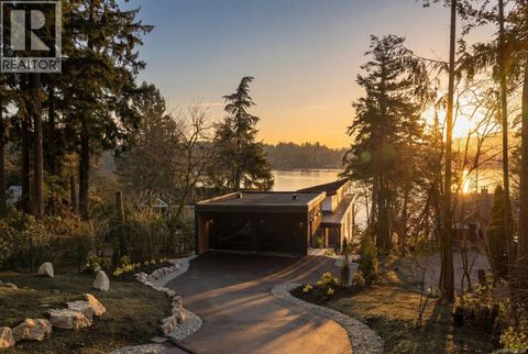 11392 Chalet Rd North Saanich BC V8L5L9