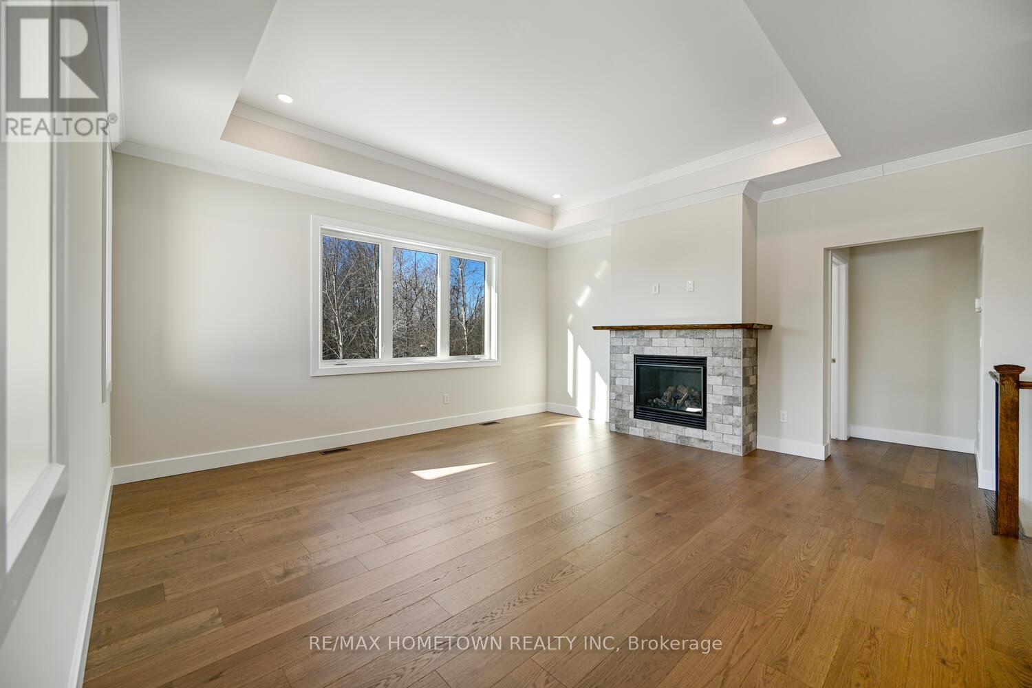 1058 SHEARER DRIVE