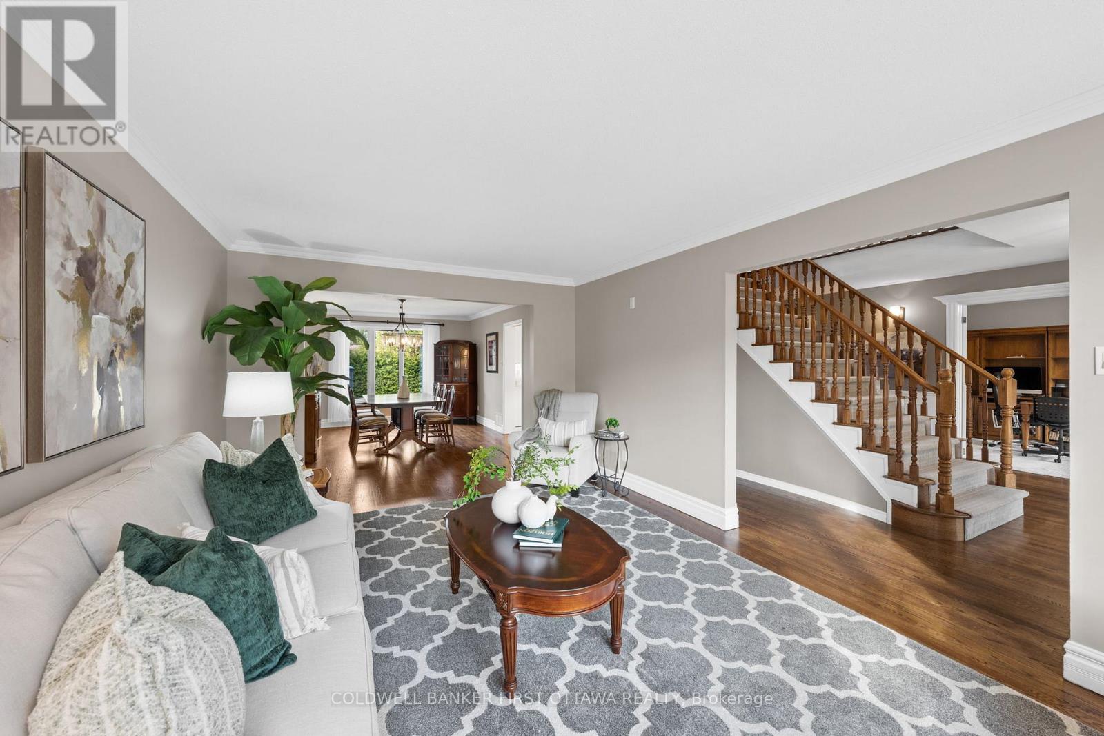 42 HAMPEL CRESCENT