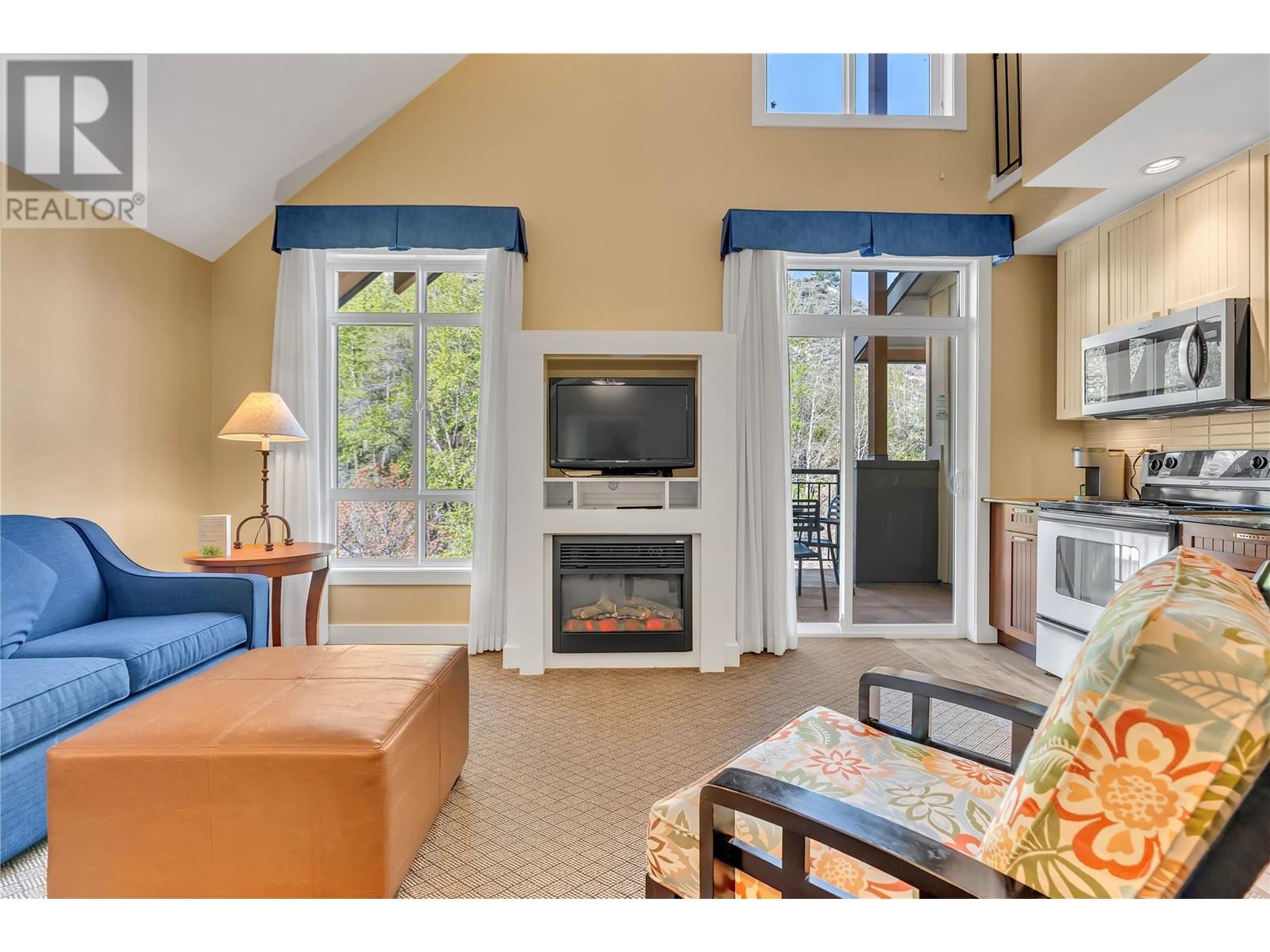 13011 Lakeshore Drive S Unit# 377