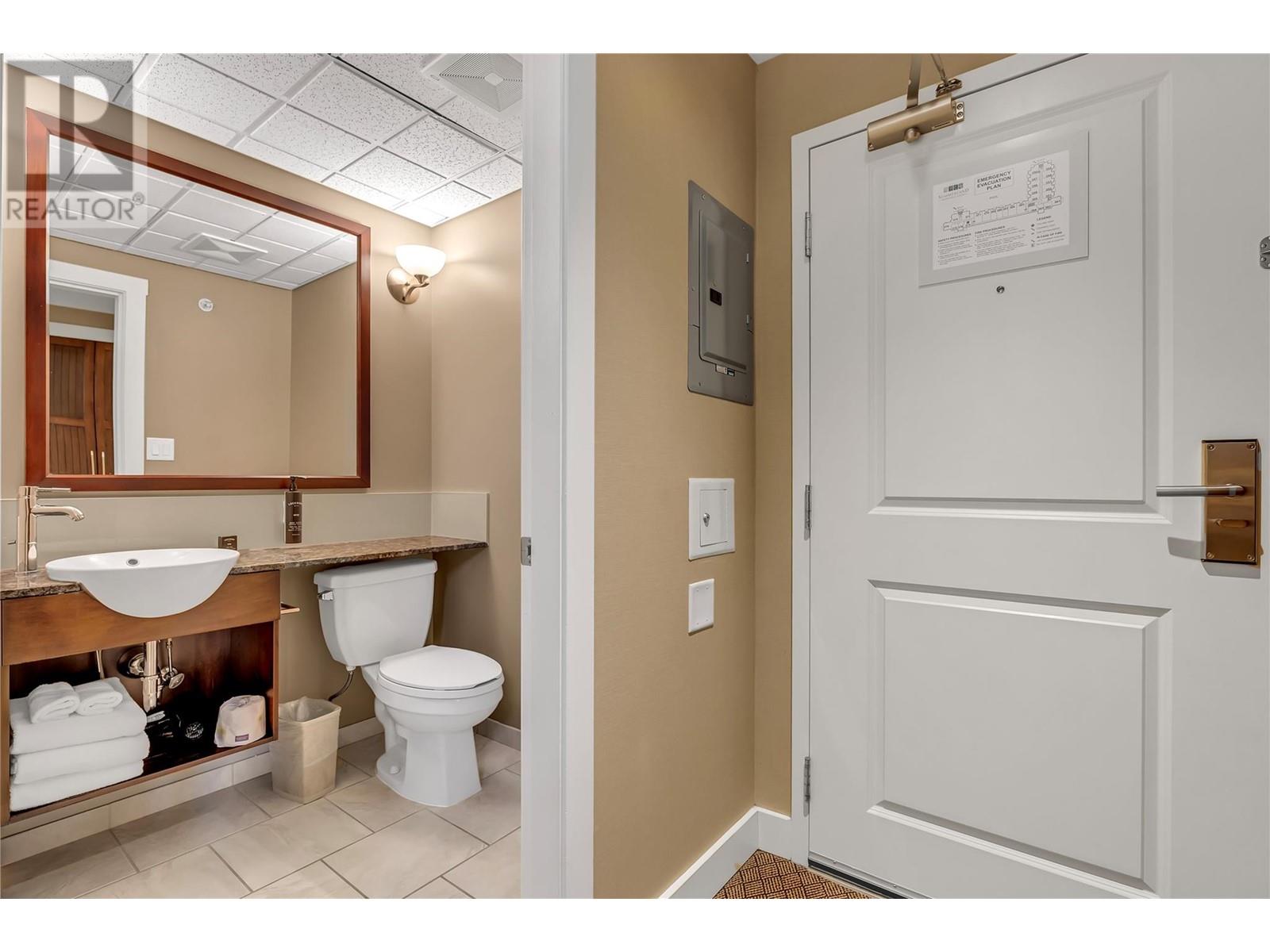 13011 Lakeshore Drive S Unit# 377