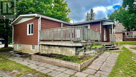 1069 7TH AVENUE Hanover ON N4N2K4