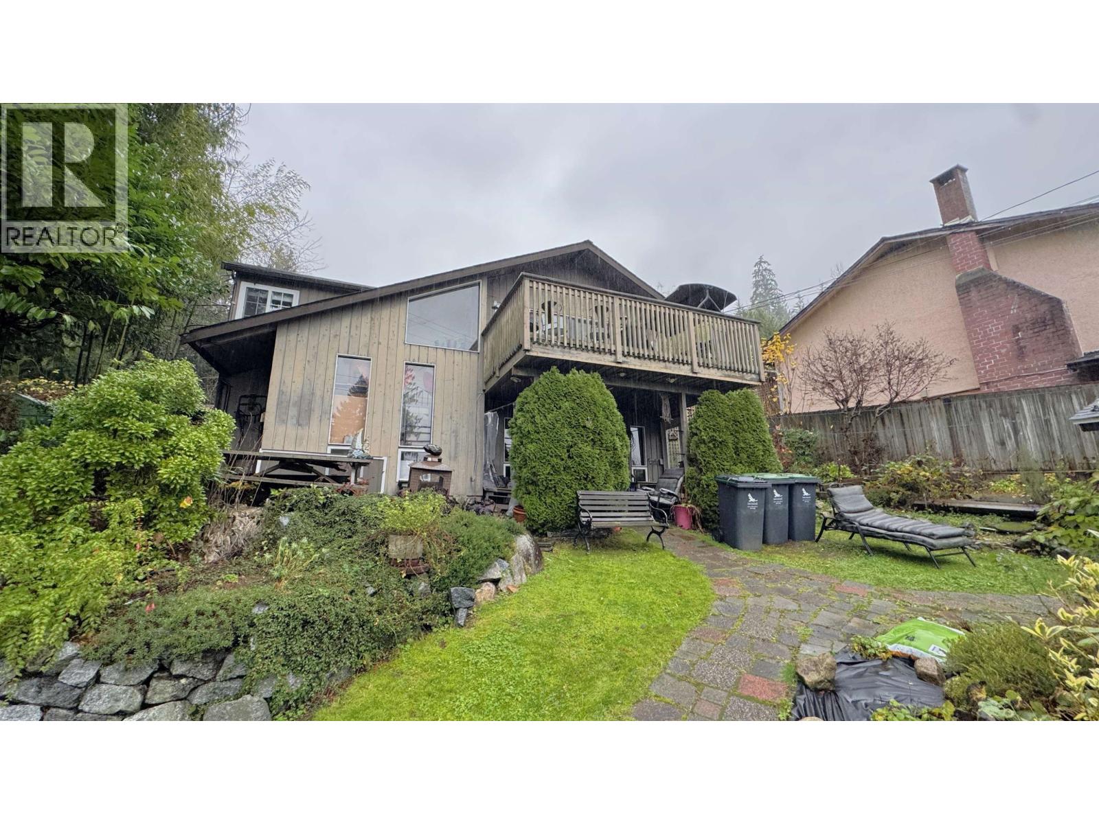 2071 DEEP COVE ROAD