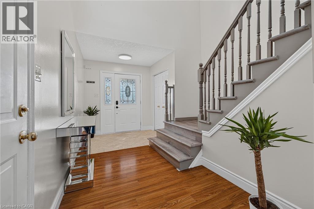 512 SNOWDROP Court
