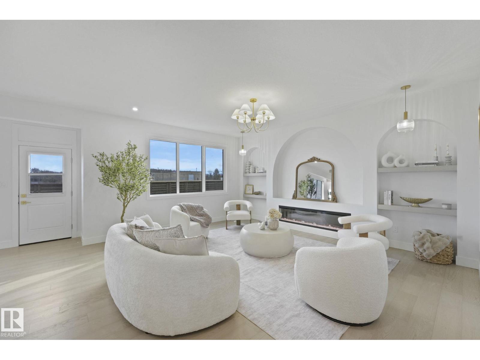 21 Birkshire Crescent