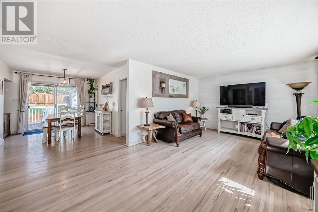 109 Hounslow Drive NW