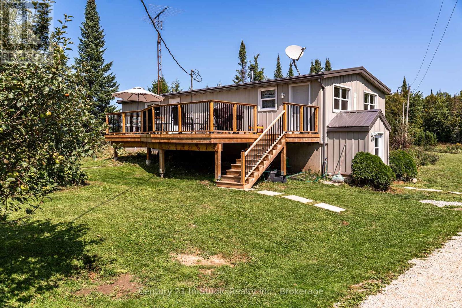 235132 CONCESSION 2 WGR