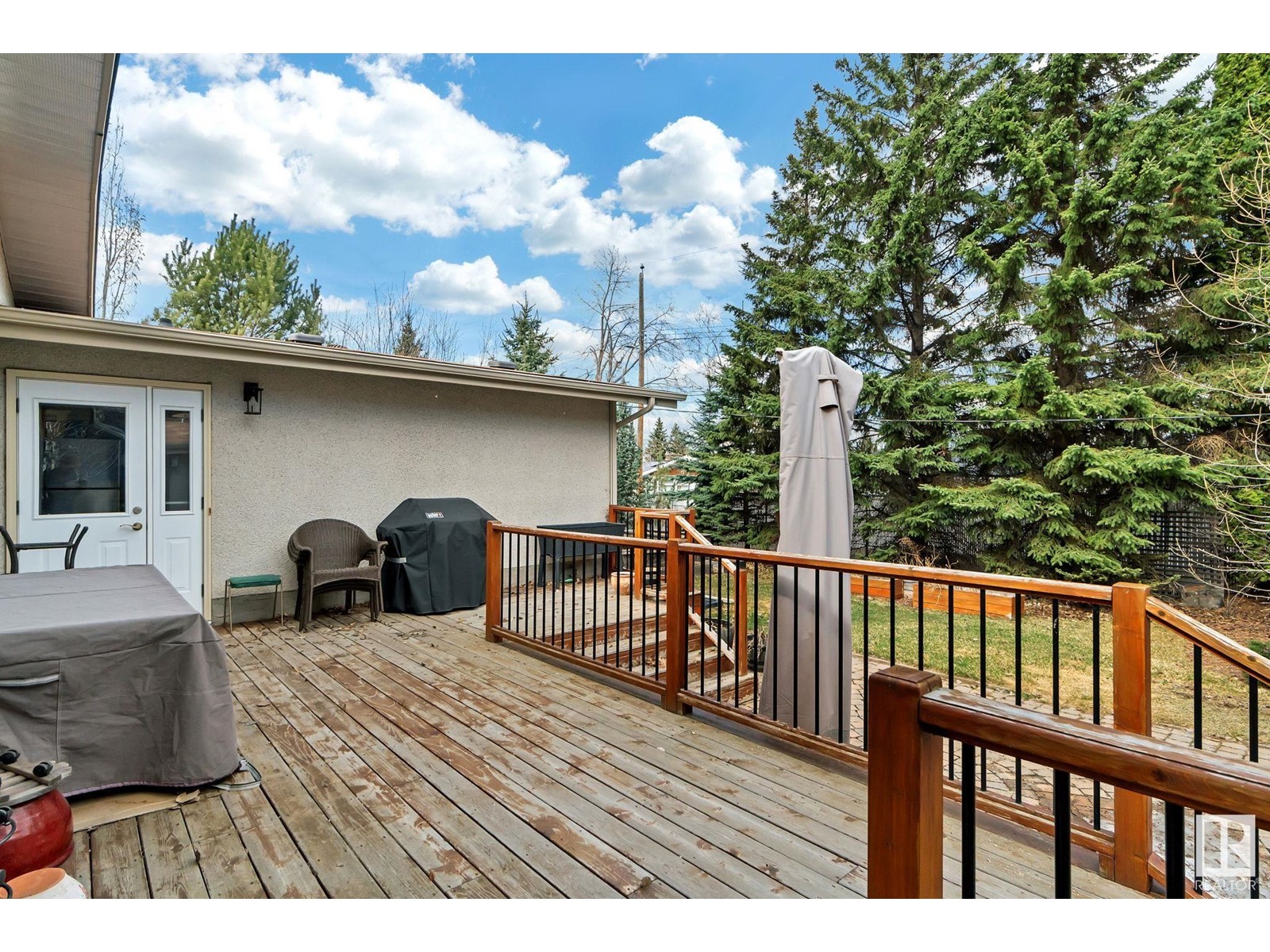 12508 42 AV NW
