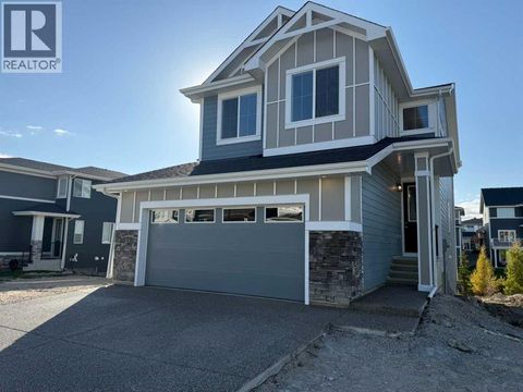 91 Sundown Crescent Cochrane AB T4C1Y3