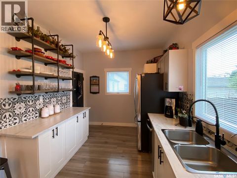 25 Wallace AVENUE Yorkton SK S3N2E6
