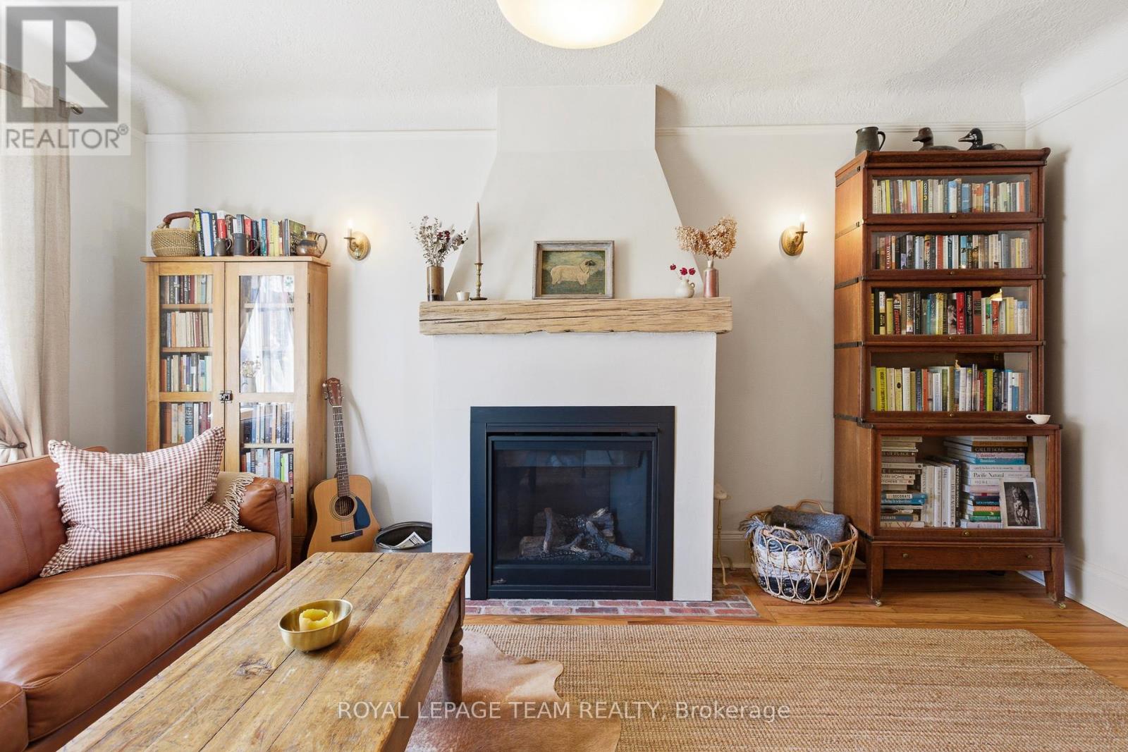 7 EDINA STREET