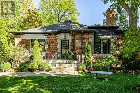 111 QUEEN STREET Stratford ON N5A4N2