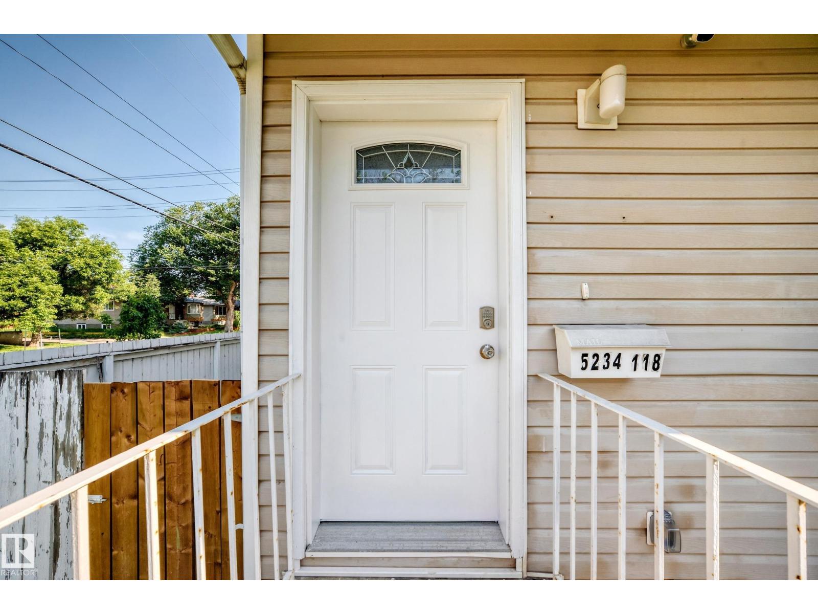 5234 118 AV NW