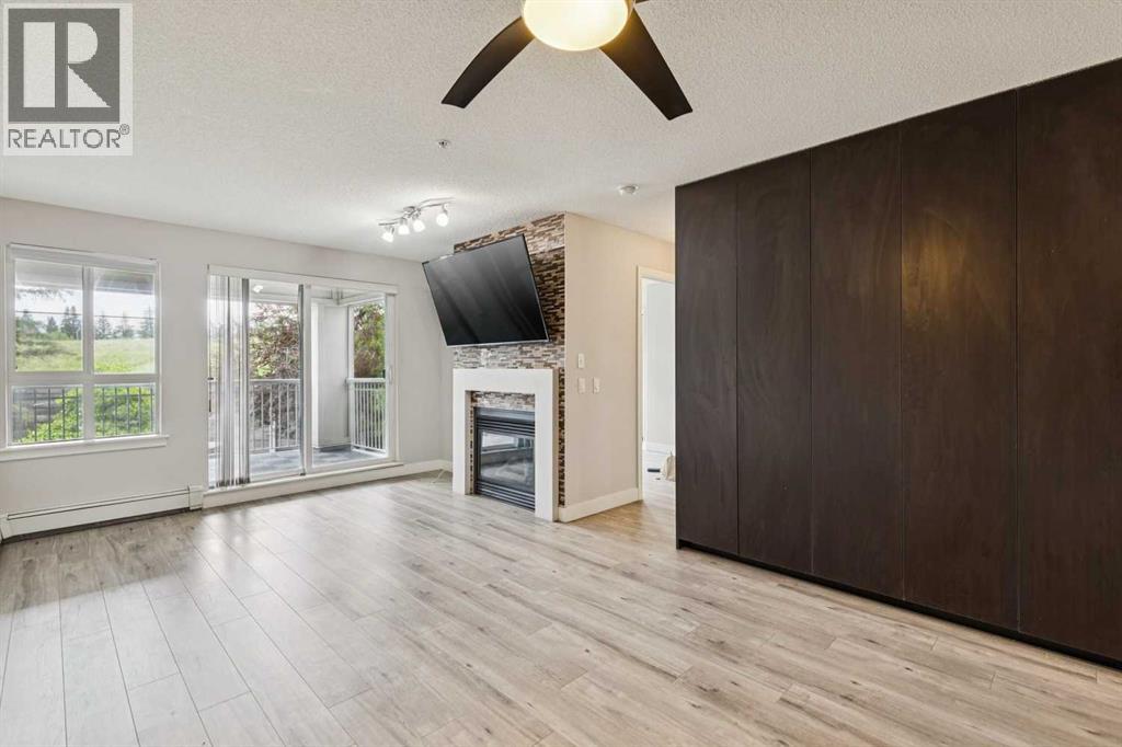 245, 35 Richard Court SW