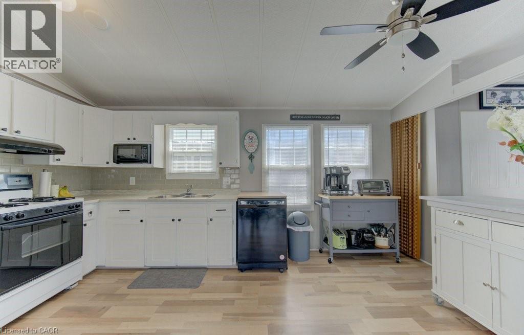 580 BEAVERCREEK Road Unit# 185