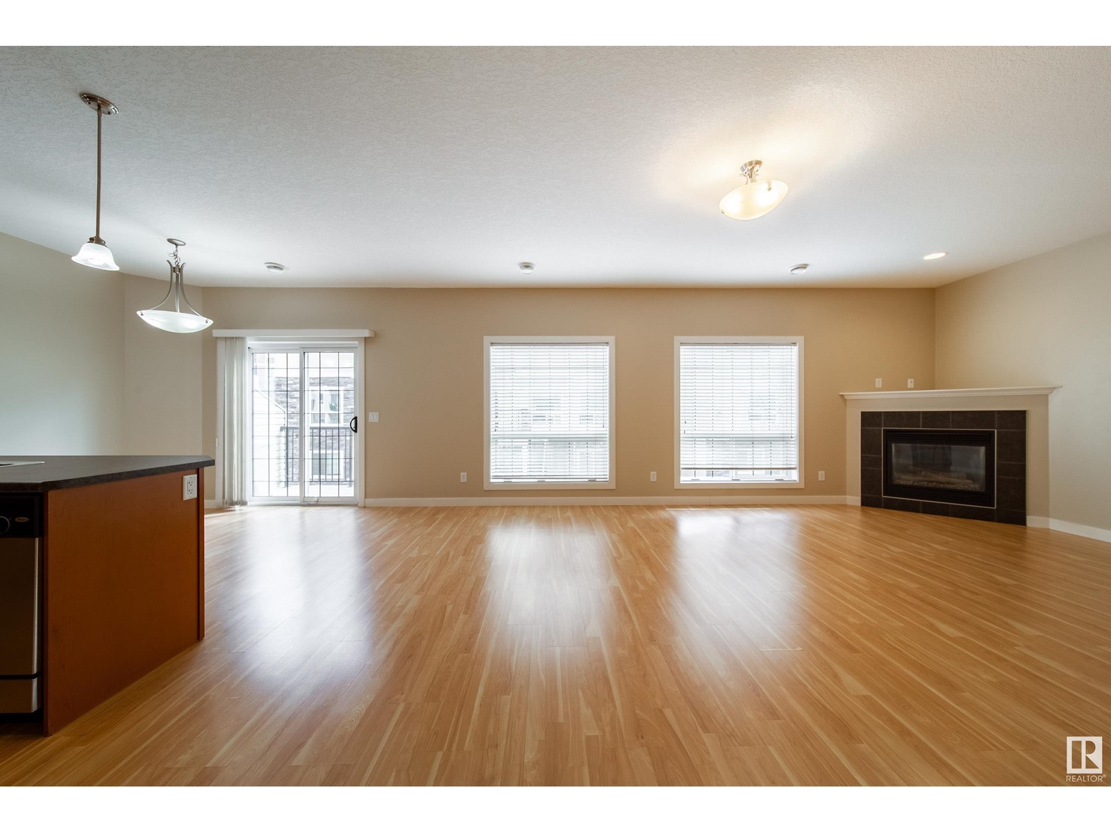 #24 7293 SOUTH TERWILLEGAR DR NW
